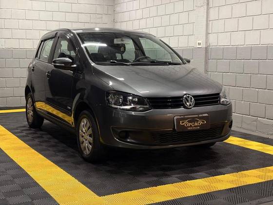 VOLKSWAGEN FOX 1.0 MI 8V FLEX 4P MANUAL VOLKSWAGEN FOX 1.0 MI 8V FLEX 4P MANUAL